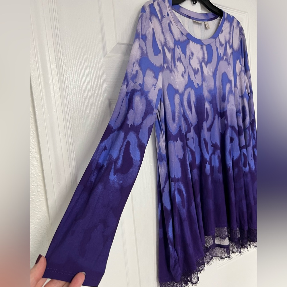 LOGO by Lori Goldstein Blue and Purple Patterned Tunic - Picture 2 of 12